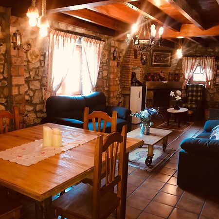 Posada La Herradura Liermo Buitenkant foto