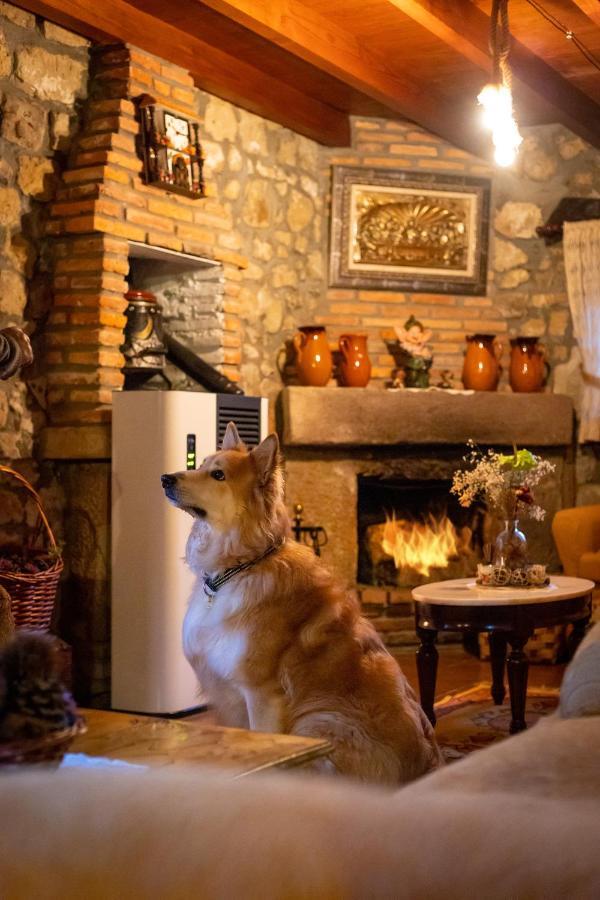 Posada La Herradura Liermo Buitenkant foto