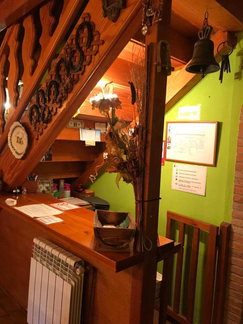 Posada La Herradura Liermo Buitenkant foto