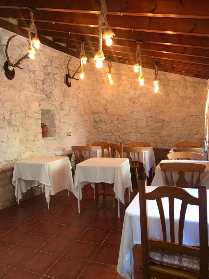 Posada La Herradura Liermo Buitenkant foto